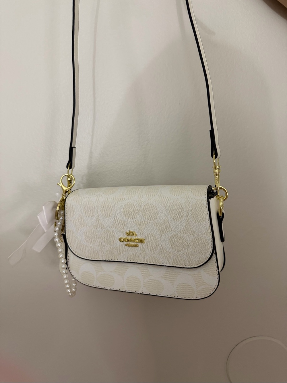 Coach White Signature Crossbody Bag sets